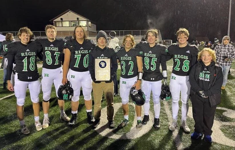 SkyCoach sideline replay - Regis HS (WI) - Sideline Insights